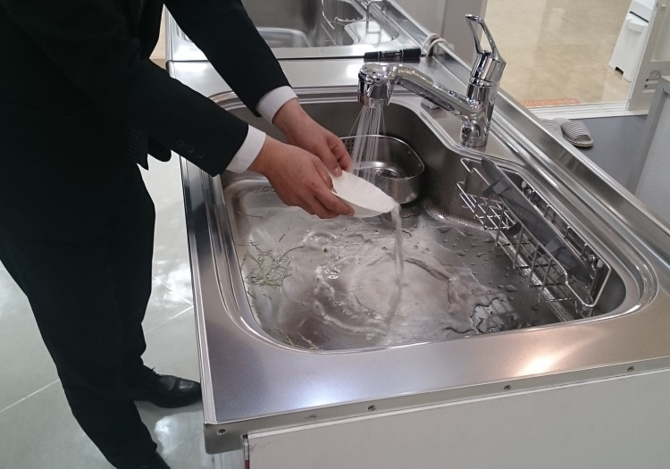 奥様にやさしい「グッドデザイン賞」のキッチンを見に行く